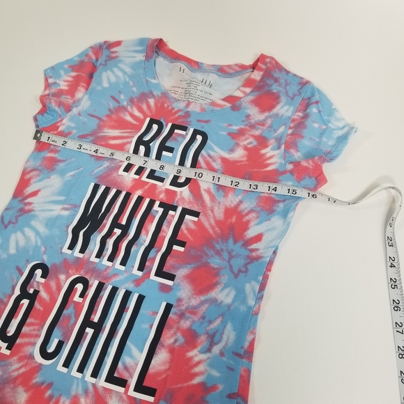 ✌️ Red White & Chill Tie Dye Top size Medium - Picture 3 of 4
